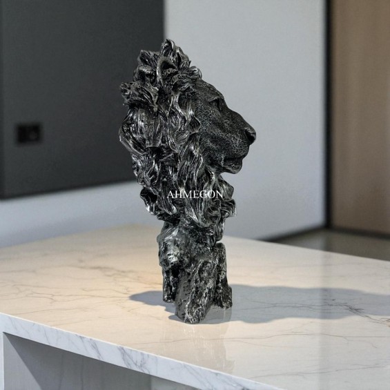 LION FIGURE LION FIGURE