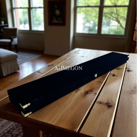 NAVY BLUE VELVET BOX